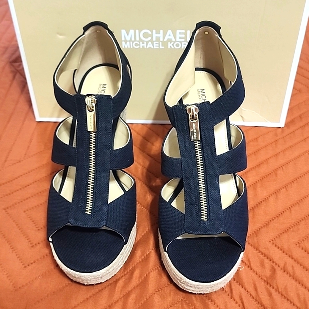 Michael Michael Kors Wedges